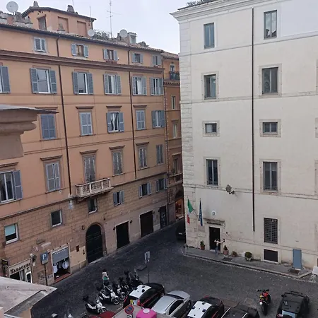 Giubbonari Luxury House דירה *